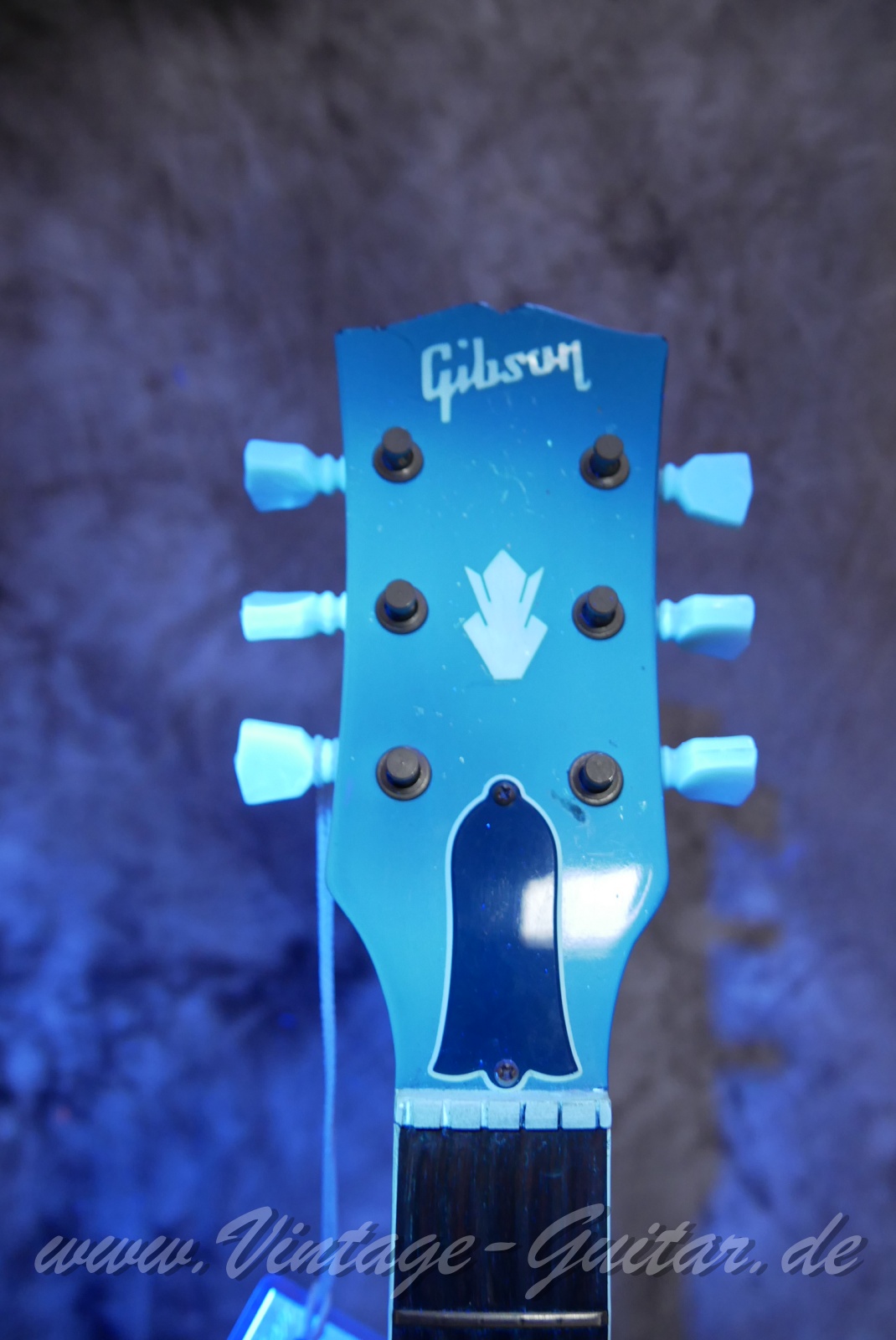 img/vintage/4323/Gibson_ES_335_sparkling_burgundy_1968-021016.JPG