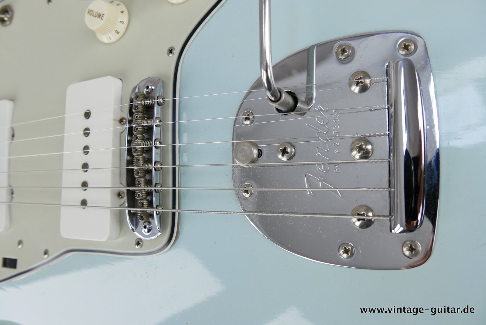 Fender-Jazzmaster-1964-sonic-blue-original-016.JPG