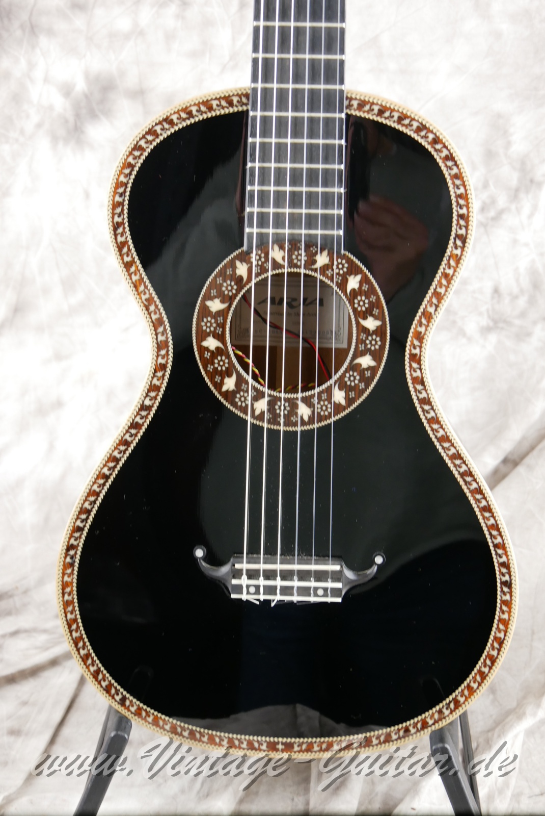 img/vintage/5562/Aria_19C_200_BK_Palor_size_1_black_2011-007.JPG