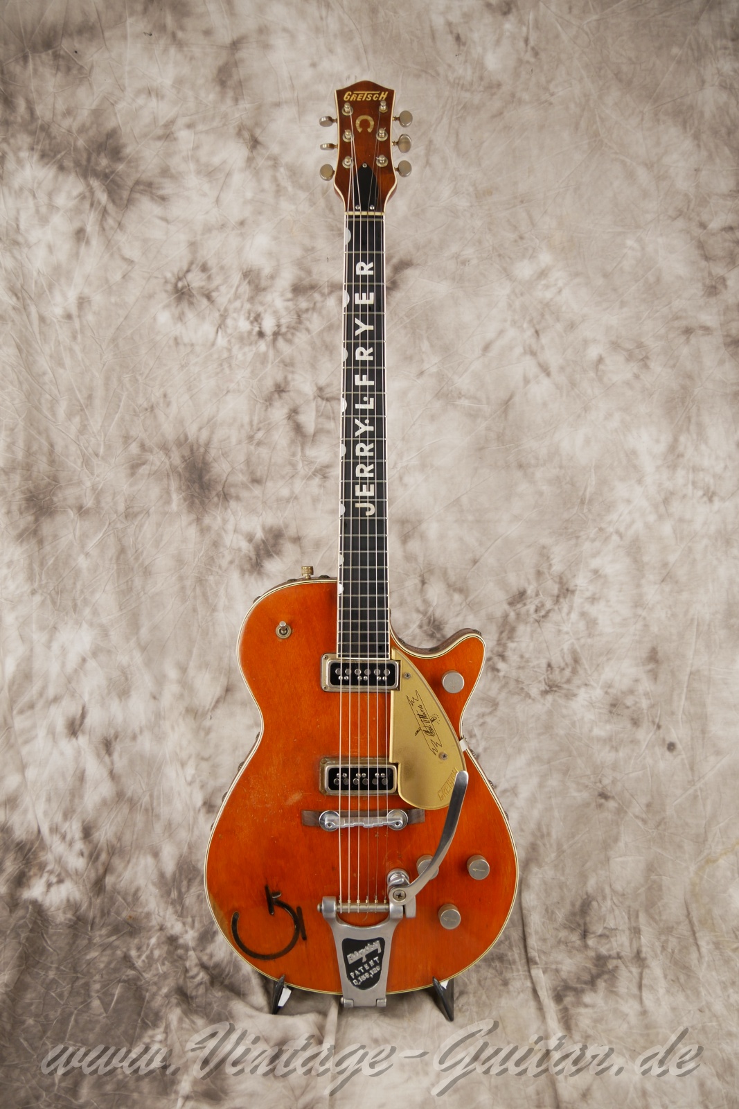 Gretsch-6121-Chet-Atkins-G-brand-1956-brown-mahagony-orange-finish-001.jpg