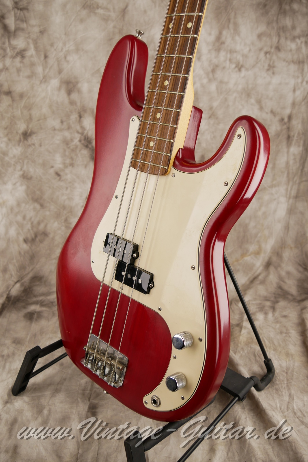 img/vintage/5770/Fender_precision_bass_highway_one_transparent_red_usa-010.JPG