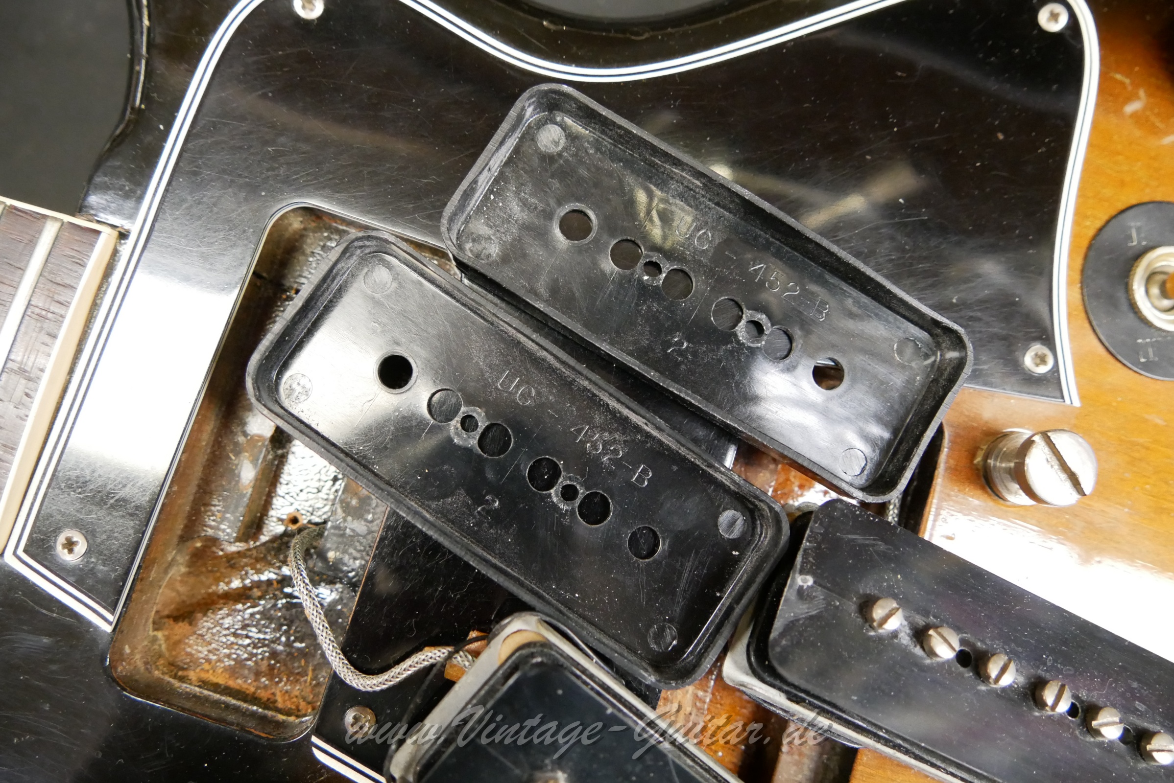 img/vintage/5840/Gibson_Les_Paul_Special_USA_1960_Sunburst-027013.JPG