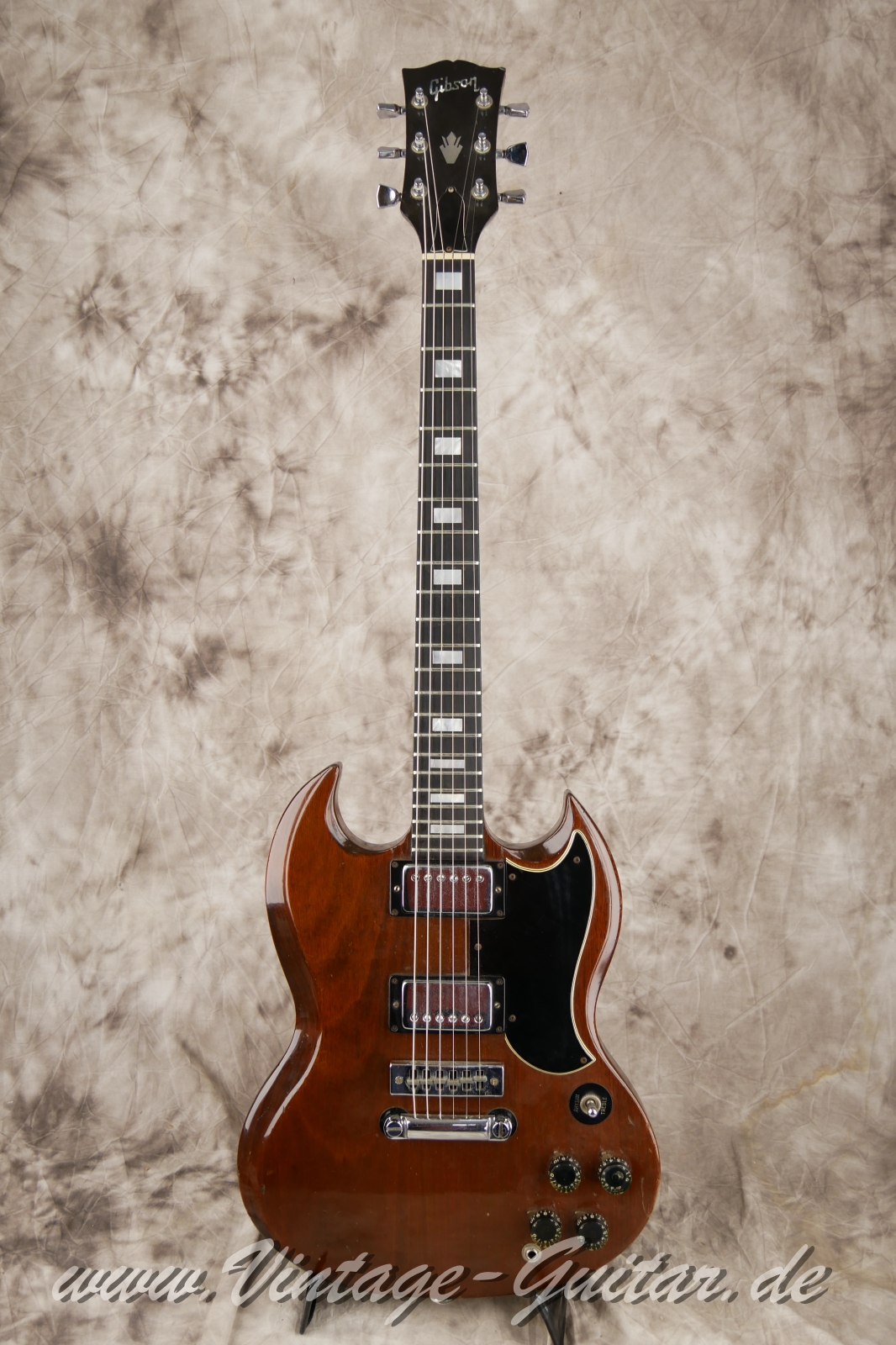 Gibson-SG-Standard-1974-001.JPG