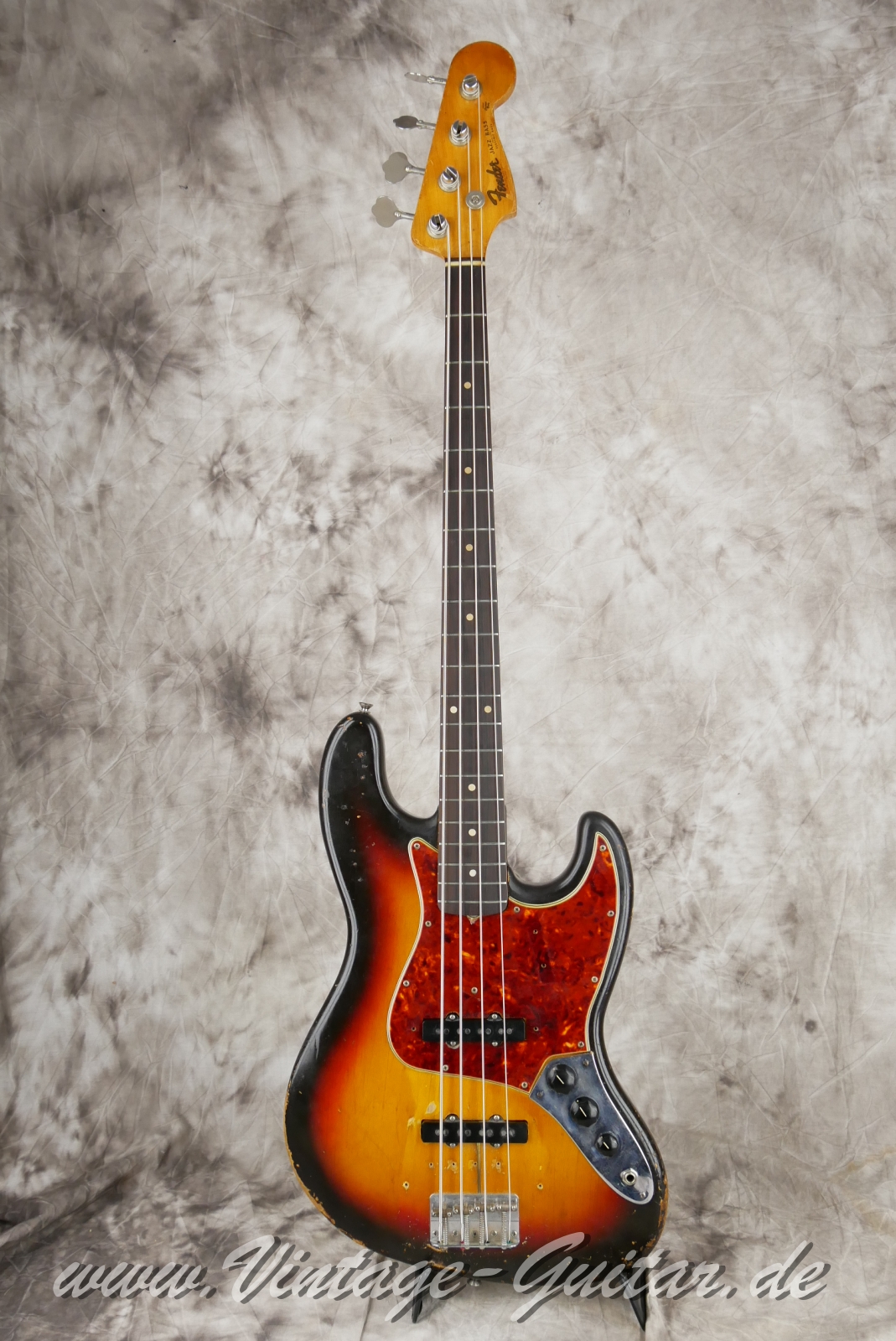 Fender-Jazz-Bass-1962-sunburst-001.JPG