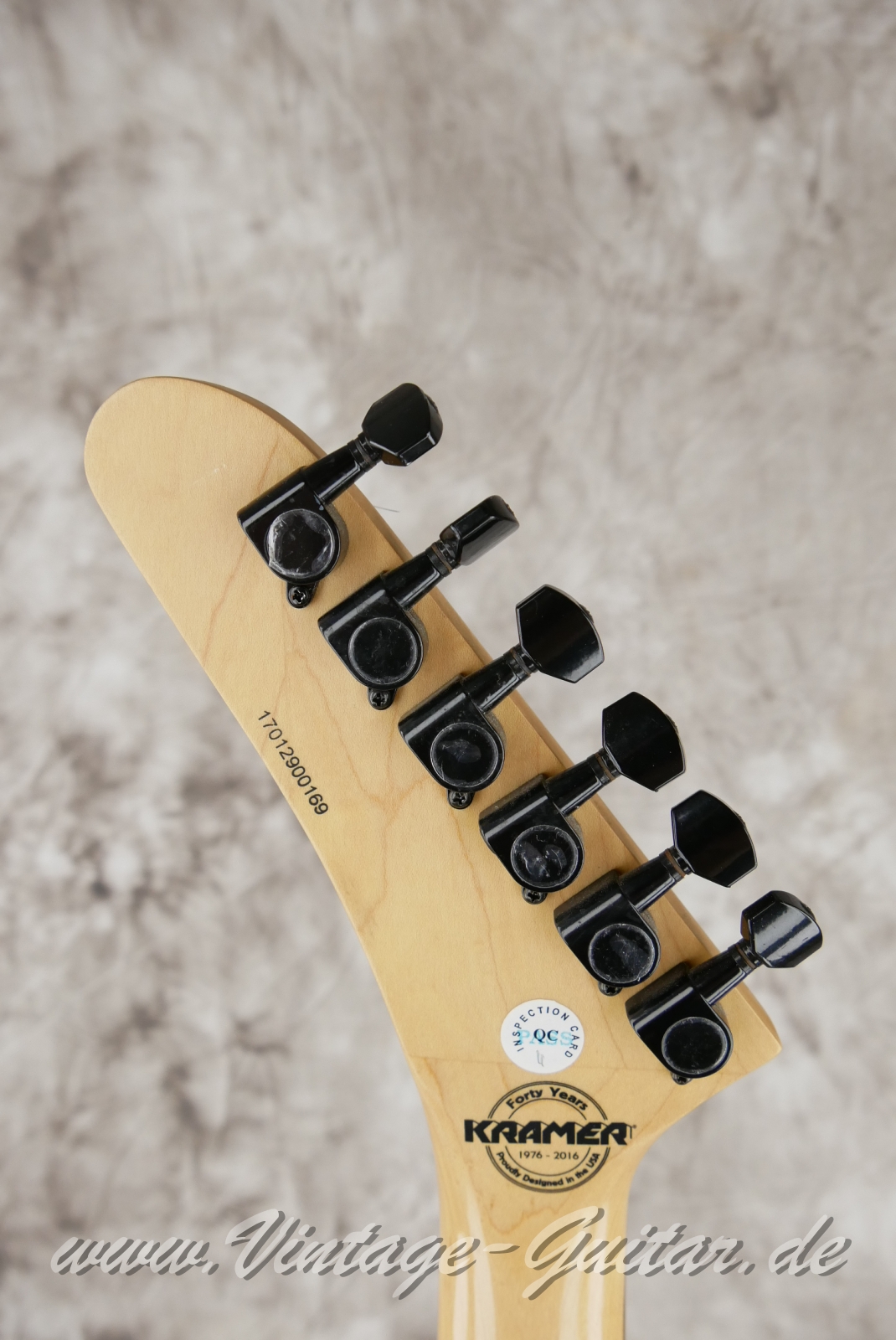 img/vintage/5928/Kramer_Baretta_Special_Asia_black_2016--004.JPG