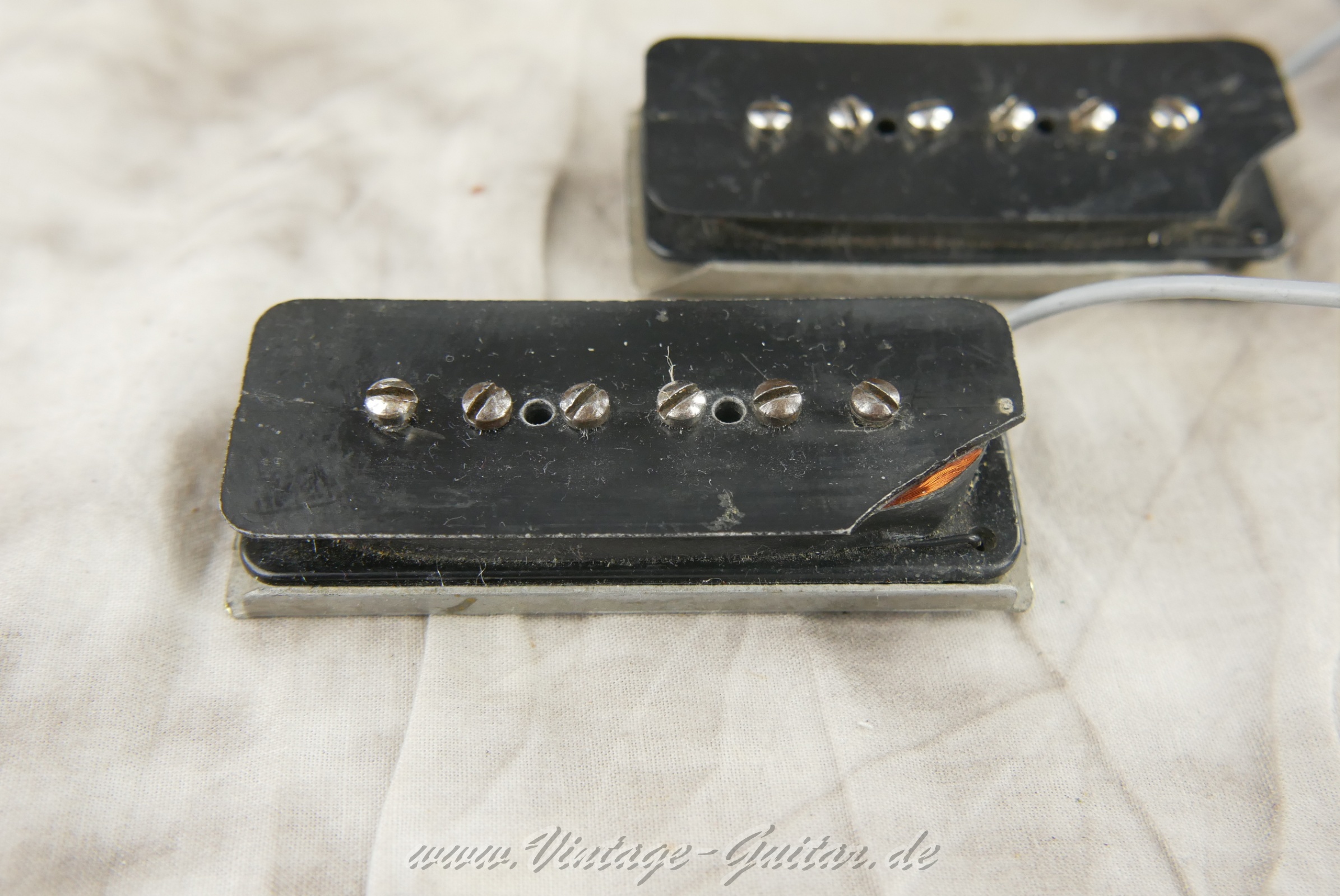 img/vintage/5941/P-90-Pickups-1955c.-cream-001.jpg