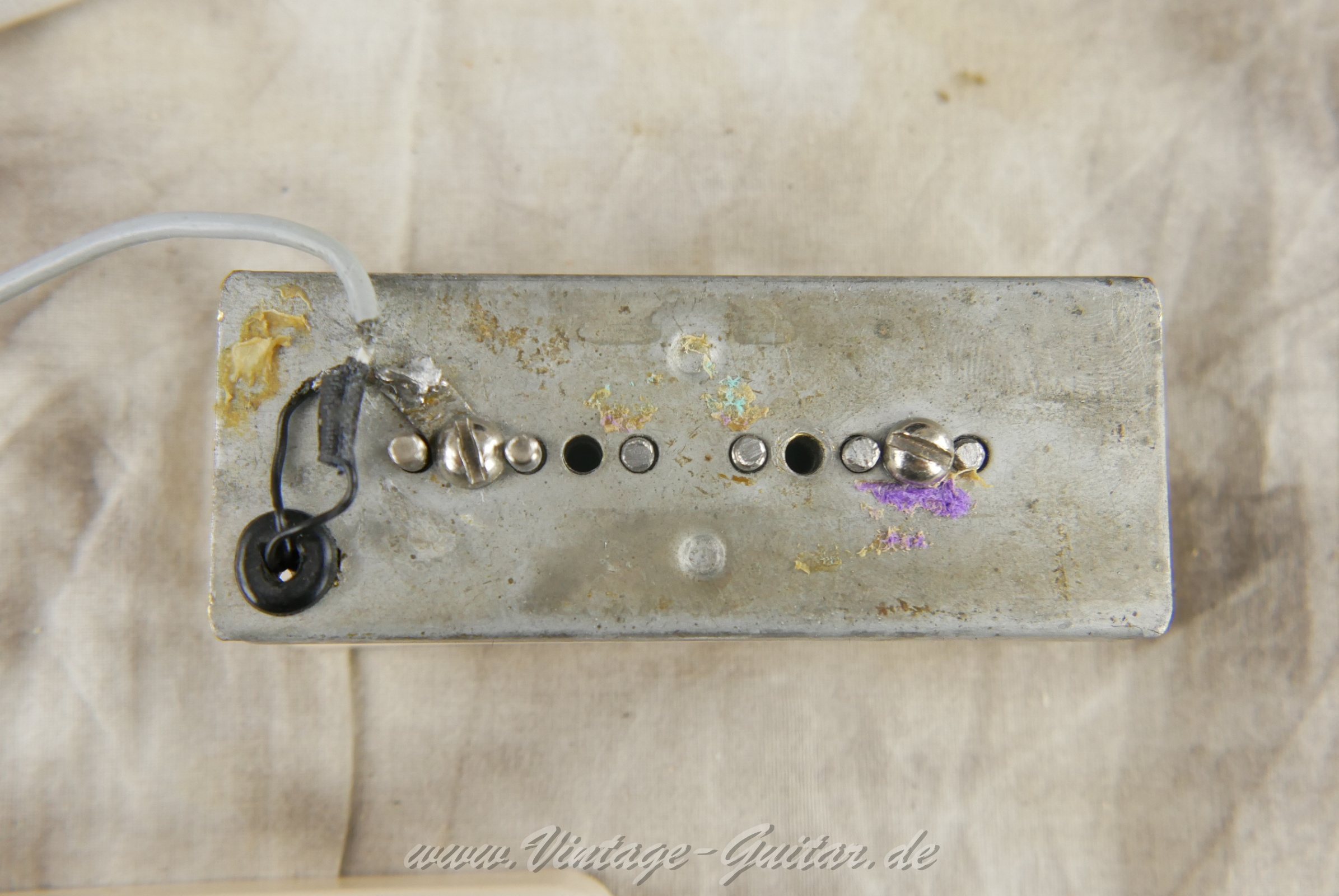 img/vintage/5941/P-90-Pickups-1955c.-cream-004.jpg