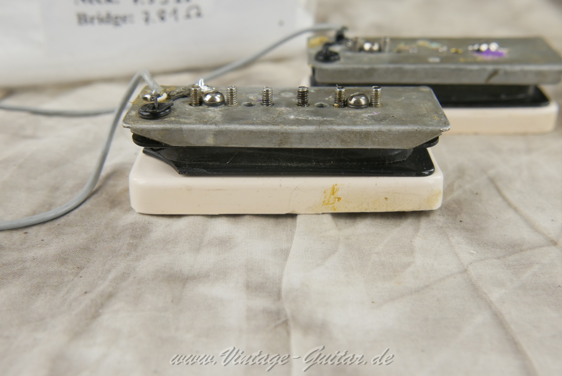 img/vintage/5941/P-90-Pickups-1955c.-cream-005.jpg