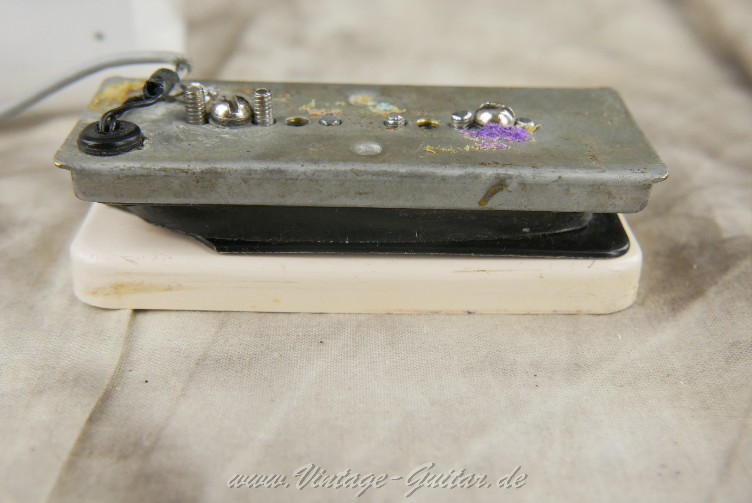 img/vintage/5941/P-90-Pickups-1955c.-cream-006.jpg