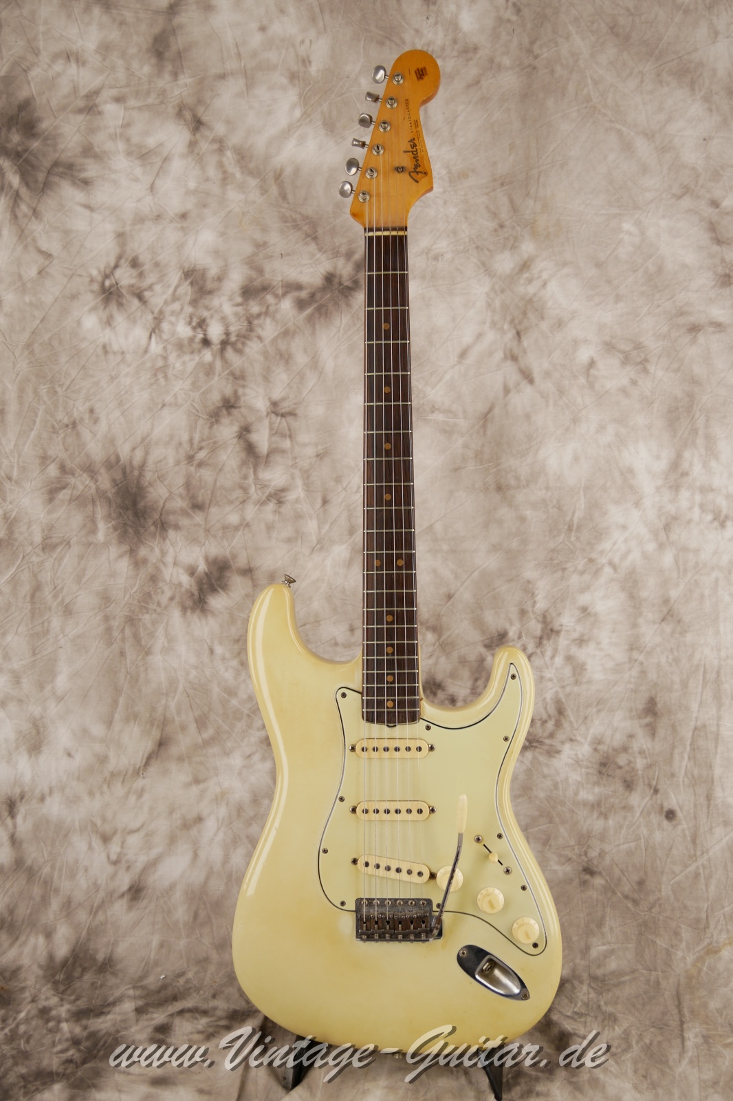 Fender-Stratocaster-1963-olympic-white-001.jpg