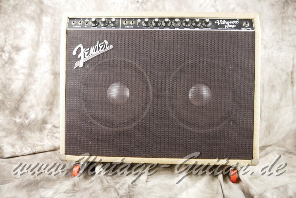 Fender_Bandmaster_Reverb_silverface_110V_1971_rebuilt_2x10_combo_blonde-001.jpg Fender_Bandmaster_Reverb_silverface_110V_1971_rebuilt_2x10_combo_blonde-001.jpg