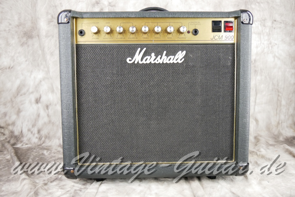 img/vintage/6054/Marshall_JCM_900_2101_black_GB_1990-001.jpg