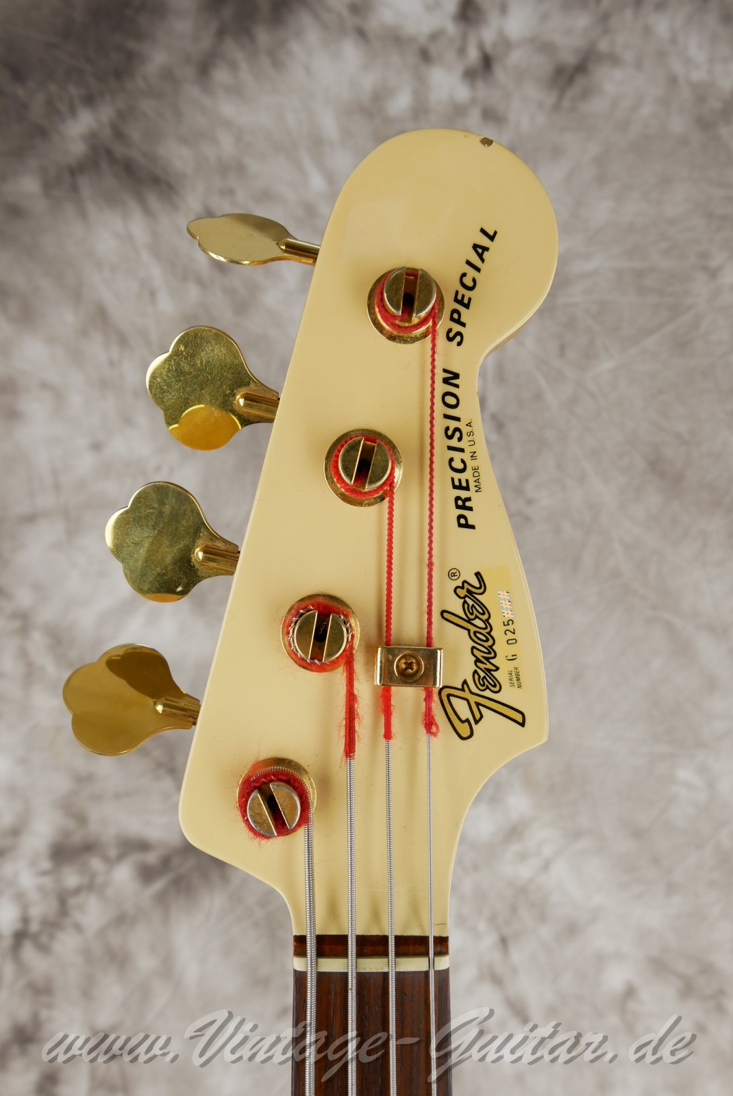 img/vintage/6083/fender_precision_bass_special_olympic_white_1982_usa-03,1.jpg