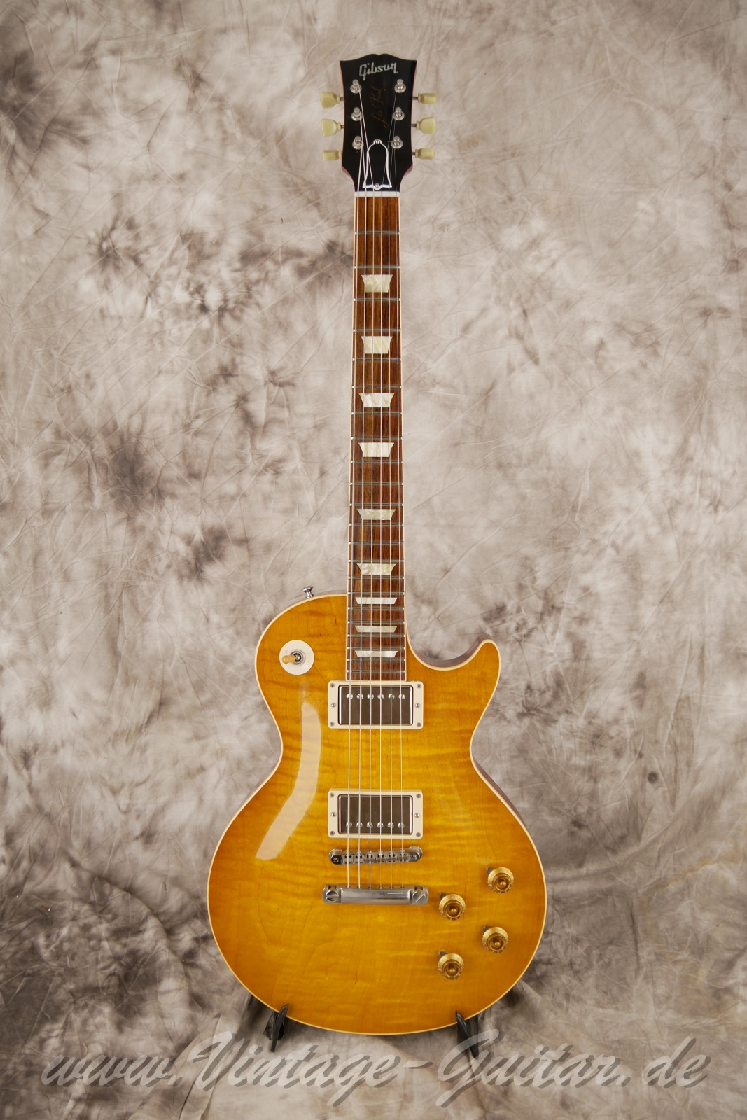 Gibson-Les-Paul-CH-LPR8-LF-Custom-Shop-2011-honeyburst-01.jpg Gibson-Les-Paul-CH-LPR8-LF-Custom-Shop-2011-honeyburst-01.jpg