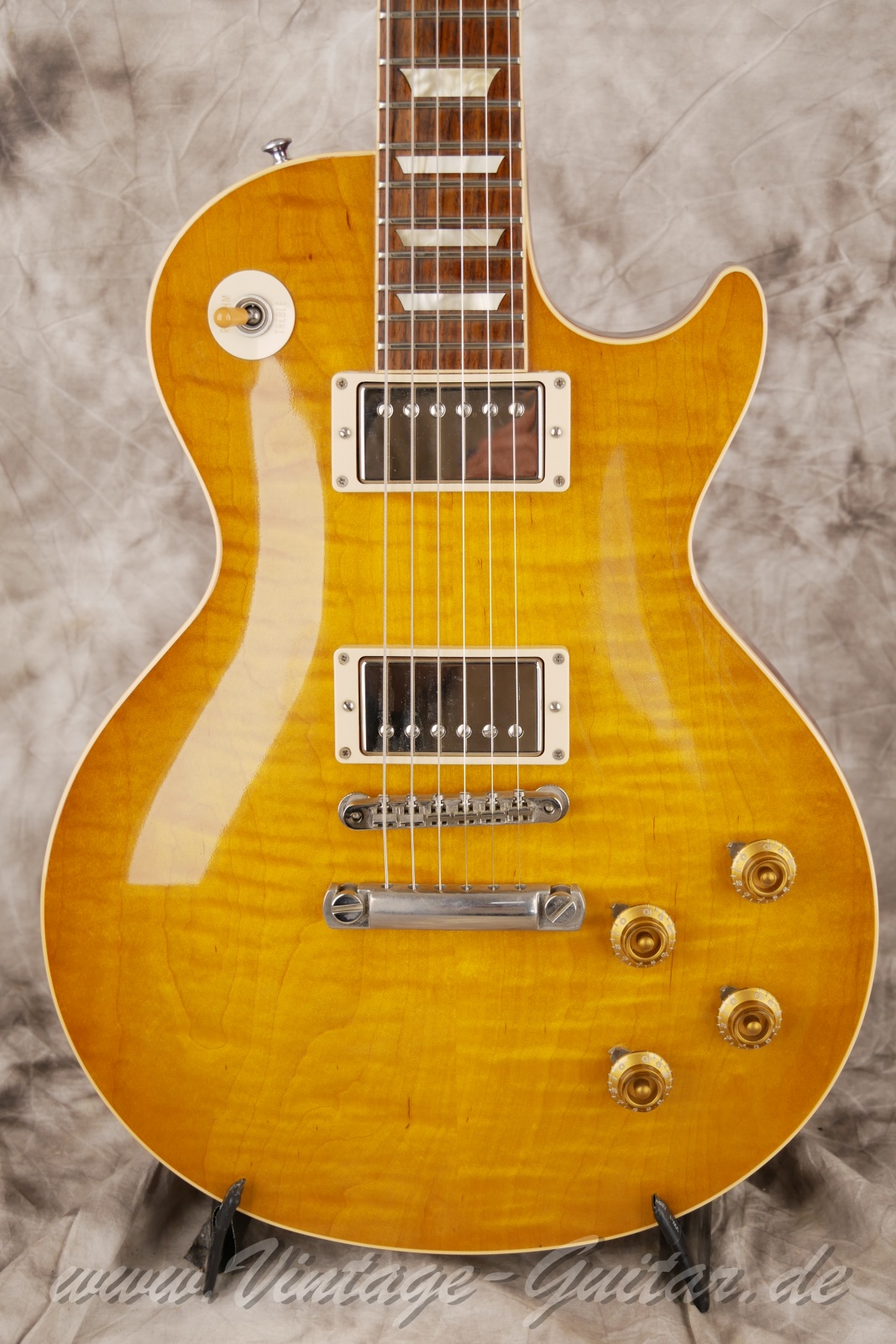 img/vintage/6086/Gibson-Les-Paul-CH-LPR8-LF-Custom-Shop-2011-honeyburst-07.jpg