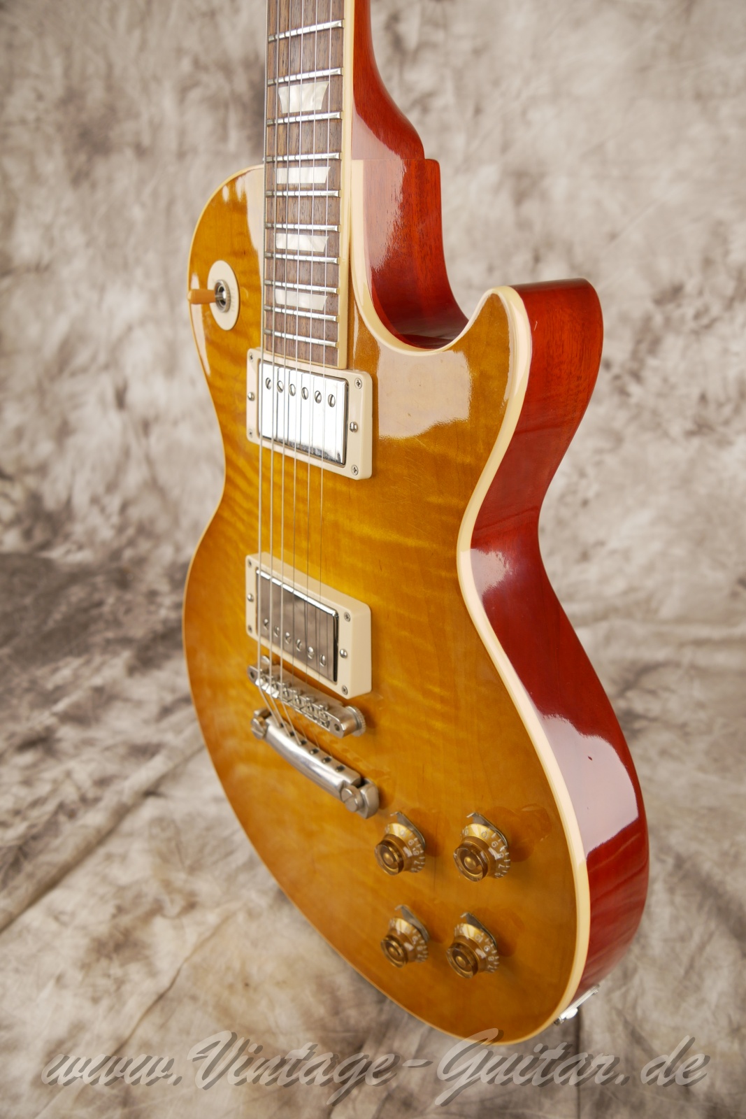 img/vintage/6086/Gibson-Les-Paul-CH-LPR8-LF-Custom-Shop-2011-honeyburst-10.jpg