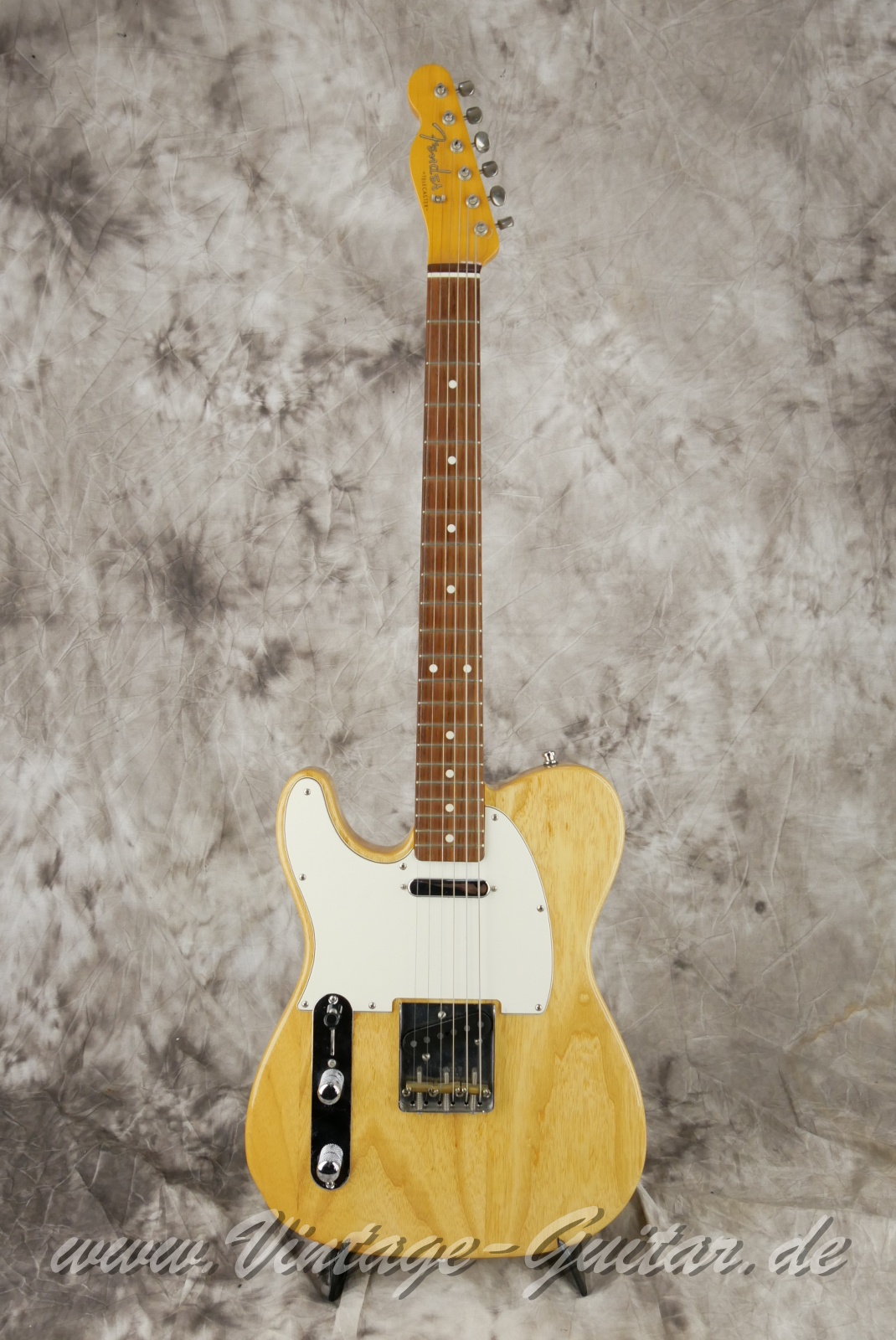img/vintage/6105/Fender_Telecaster_lefthand_Japan_natural_2004-001.JPG