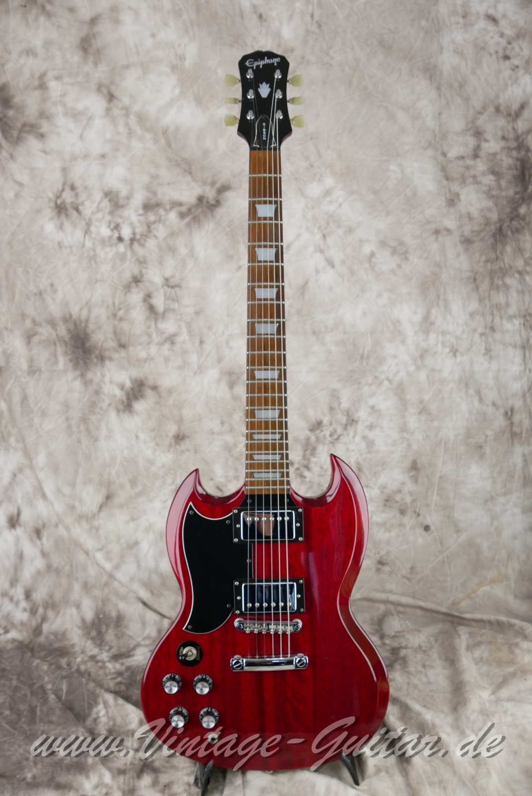 img/vintage/6107/Epiphone_SG_Std_lefthand_cherry_Korea_1998-001.JPG