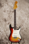 Musterbild Fender-Stratocaster-1974-sunburst-hardtail-001.JPG