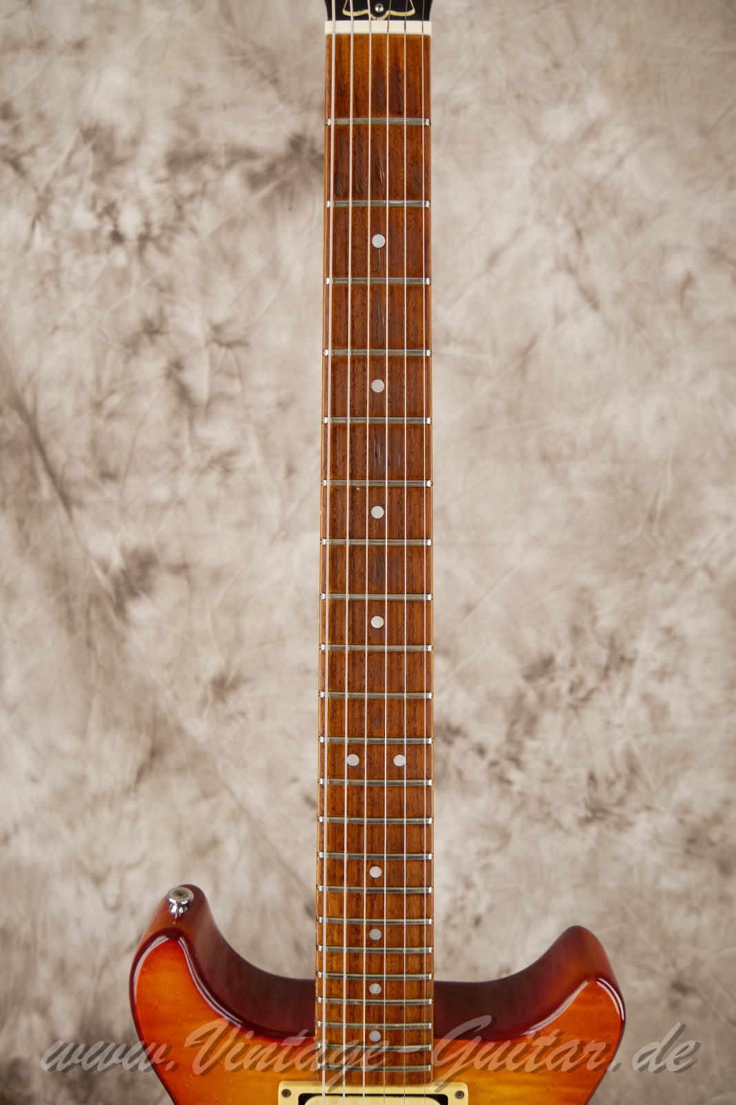 img/vintage/6150/hamer_special_1980_sunburst_usa-05.jpg