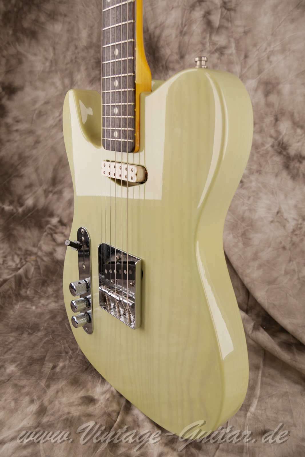 img/vintage/6156/Fender-Telecaster-Built-from-Parts-transparant-surf-green-10.jpg
