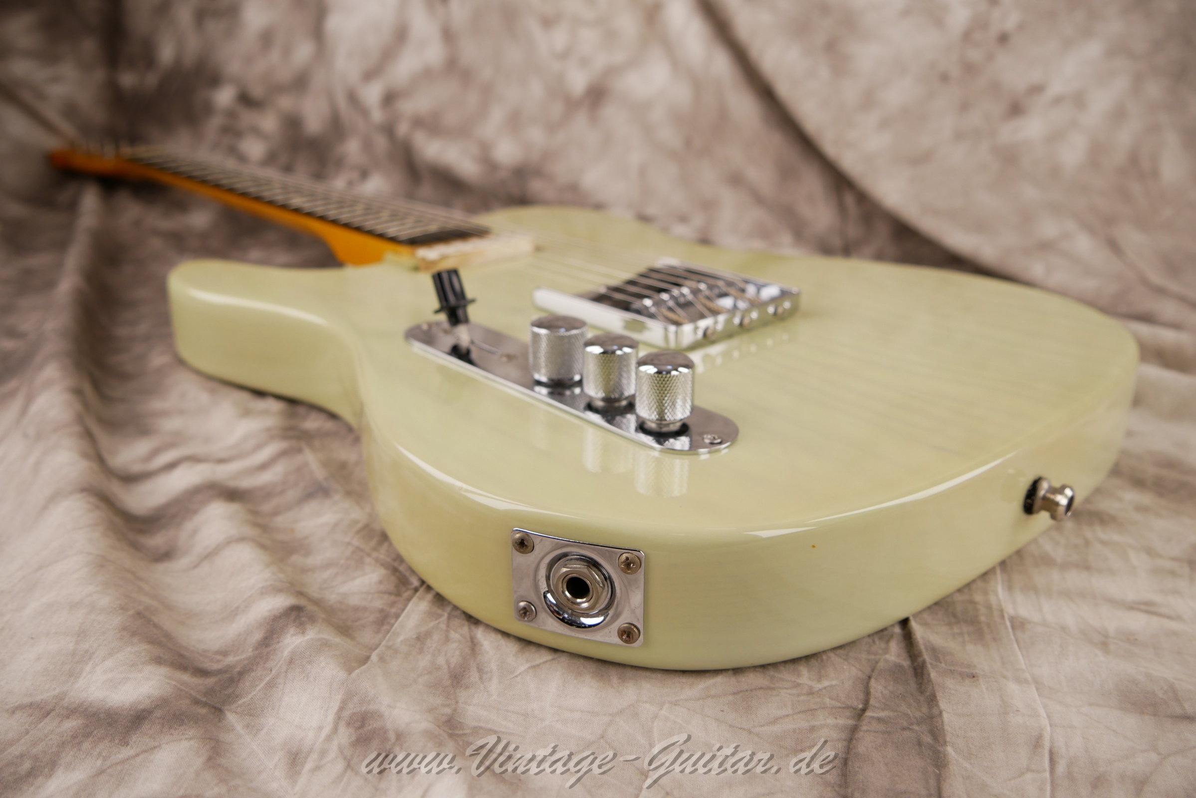 img/vintage/6156/Fender-Telecaster-Built-from-Parts-transparant-surf-green-16.jpg