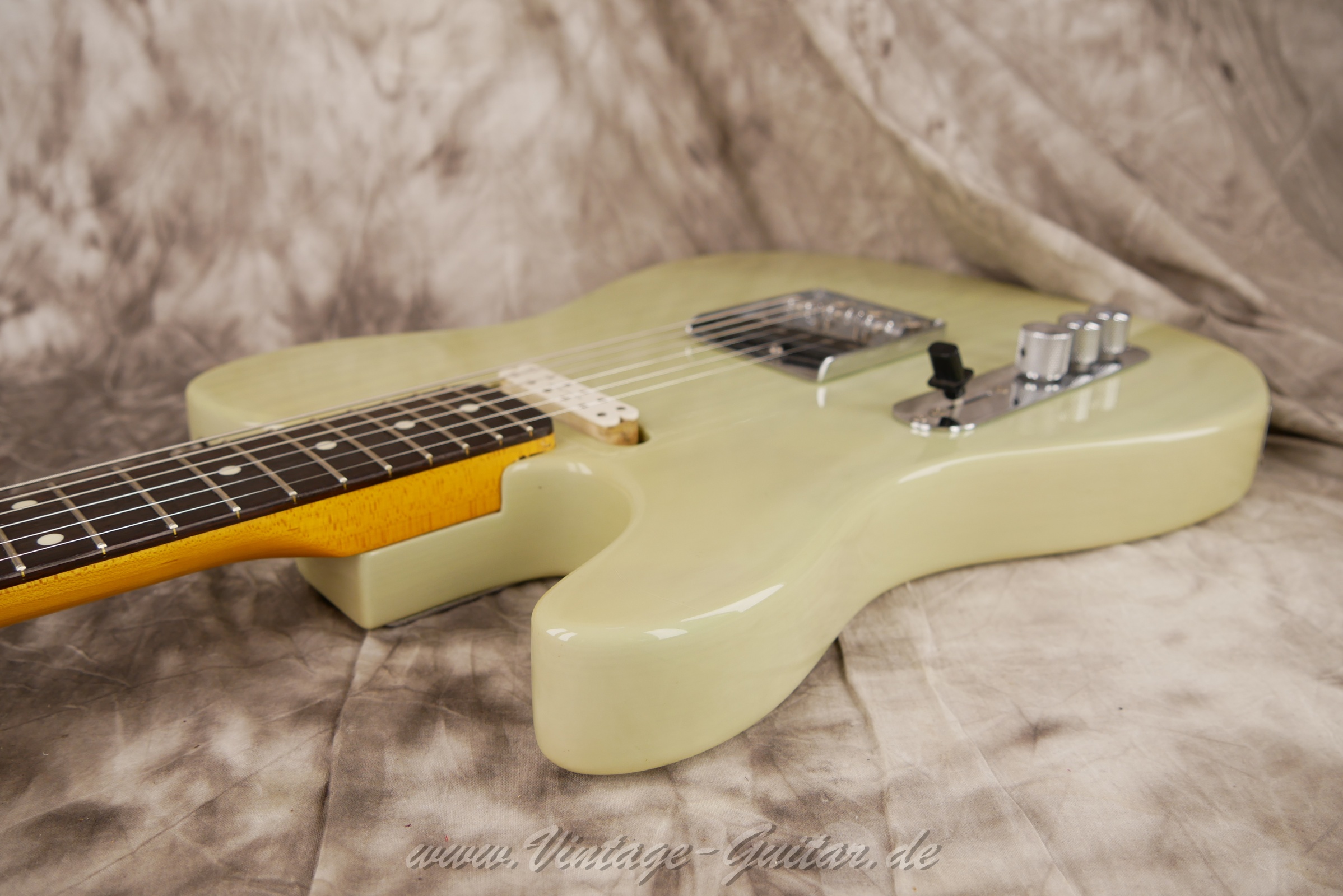 img/vintage/6156/Fender-Telecaster-Built-from-Parts-transparant-surf-green-18.jpg