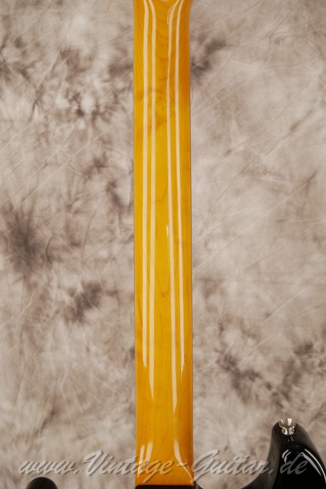 img/vintage/6184/Blade-by-Levinson-R-2-Stratocaster-1990c.-Japan-black-106.jpg