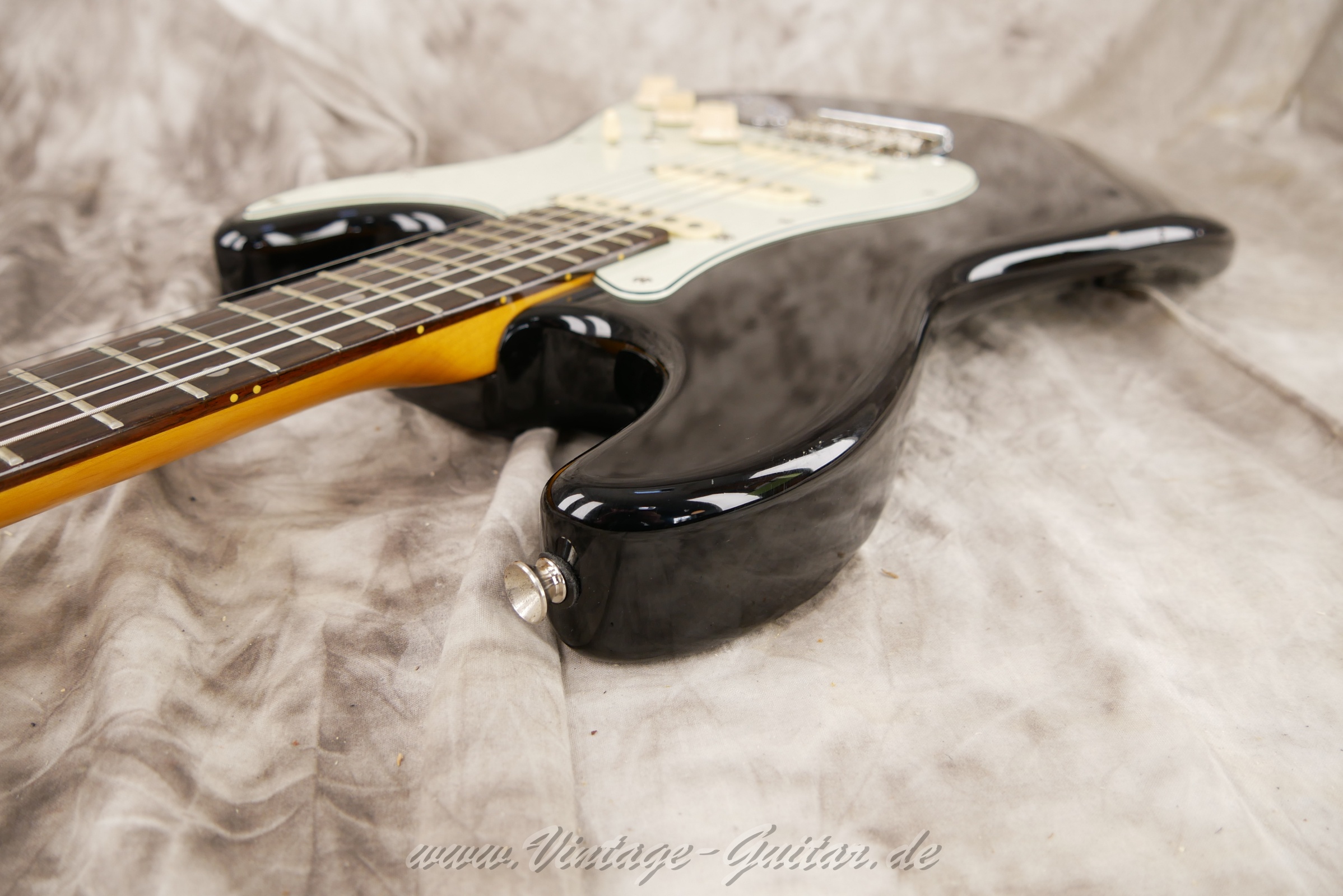 img/vintage/6184/Blade-by-Levinson-R-2-Stratocaster-1990c.-Japan-black-118.jpg