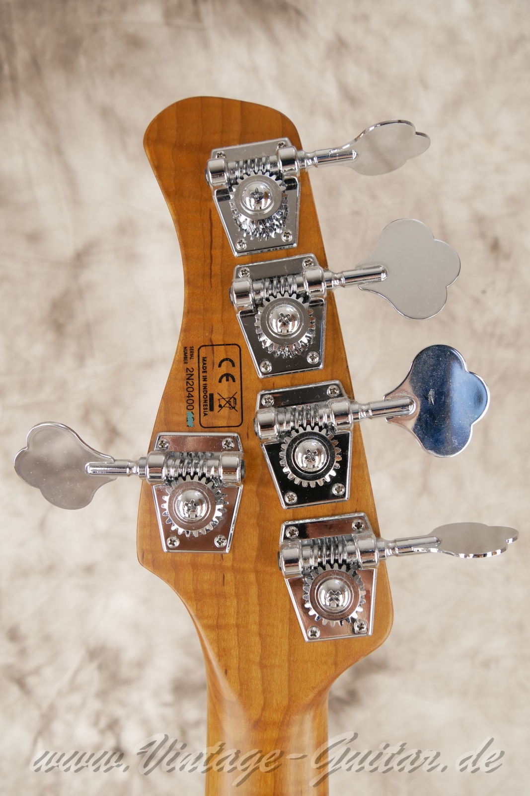 img/vintage/6188/Sire-Marcus-Miller-V10-5-string-bass-2020-Tobacco-Sunburst-04.jpg