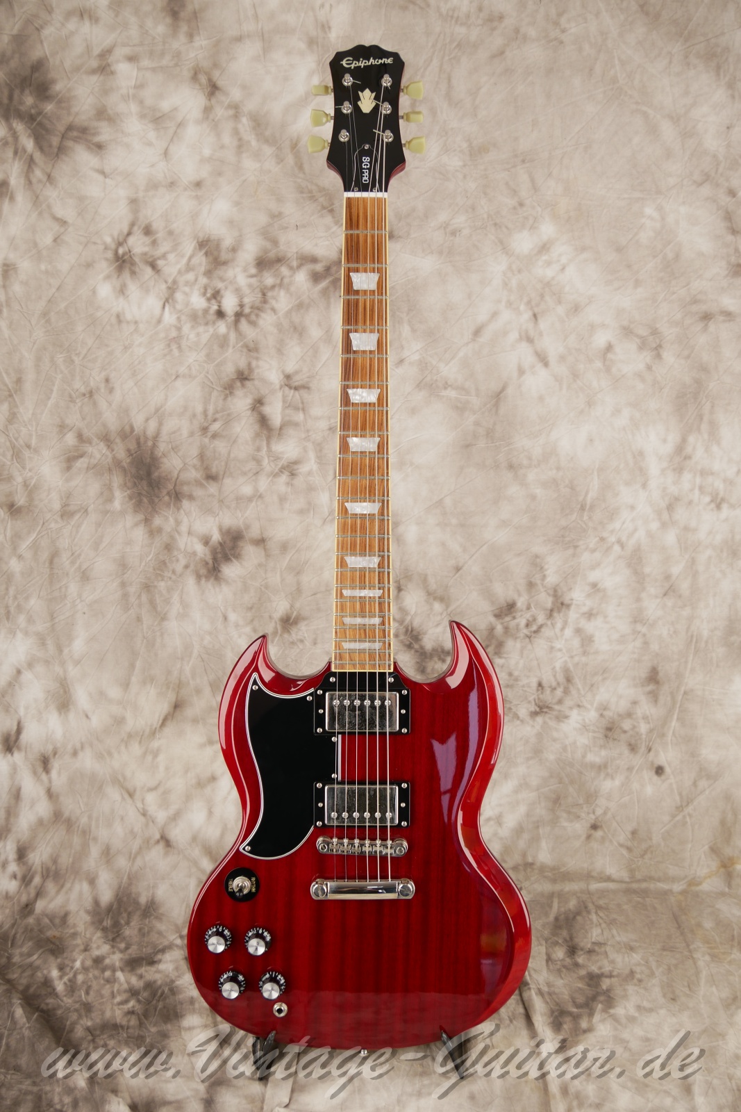 img/vintage/6193/Epiphone-SG-Pro-G-400-2019-cherry-01.jpg