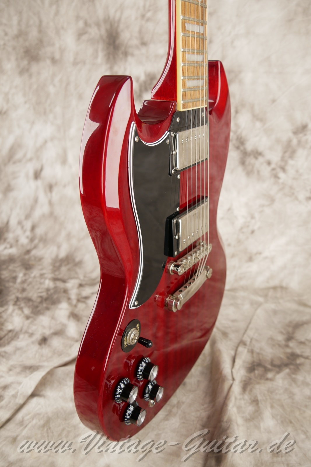 img/vintage/6193/Epiphone-SG-Pro-G-400-2019-cherry-09.jpg