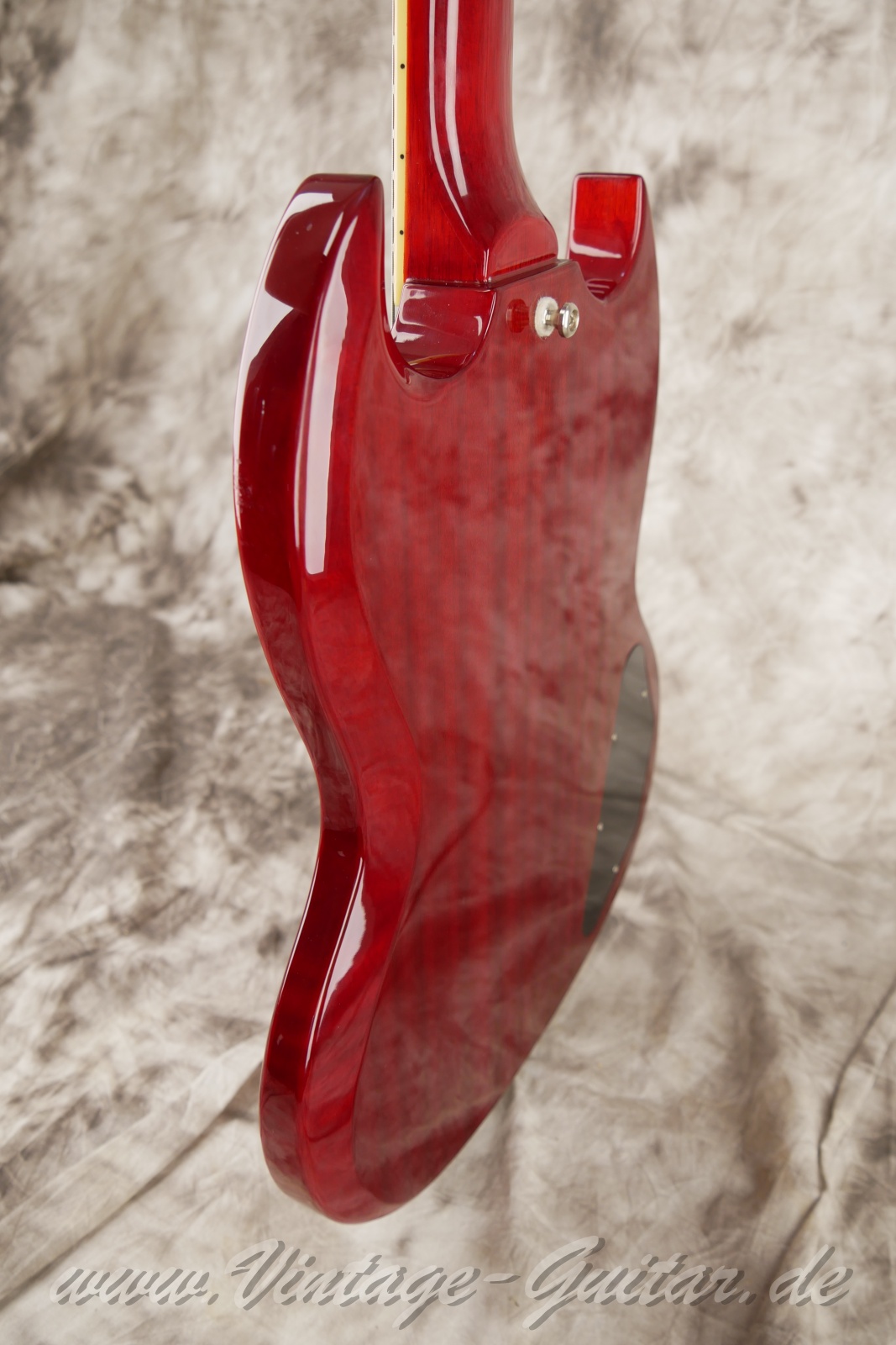 img/vintage/6193/Epiphone-SG-Pro-G-400-2019-cherry-11.jpg