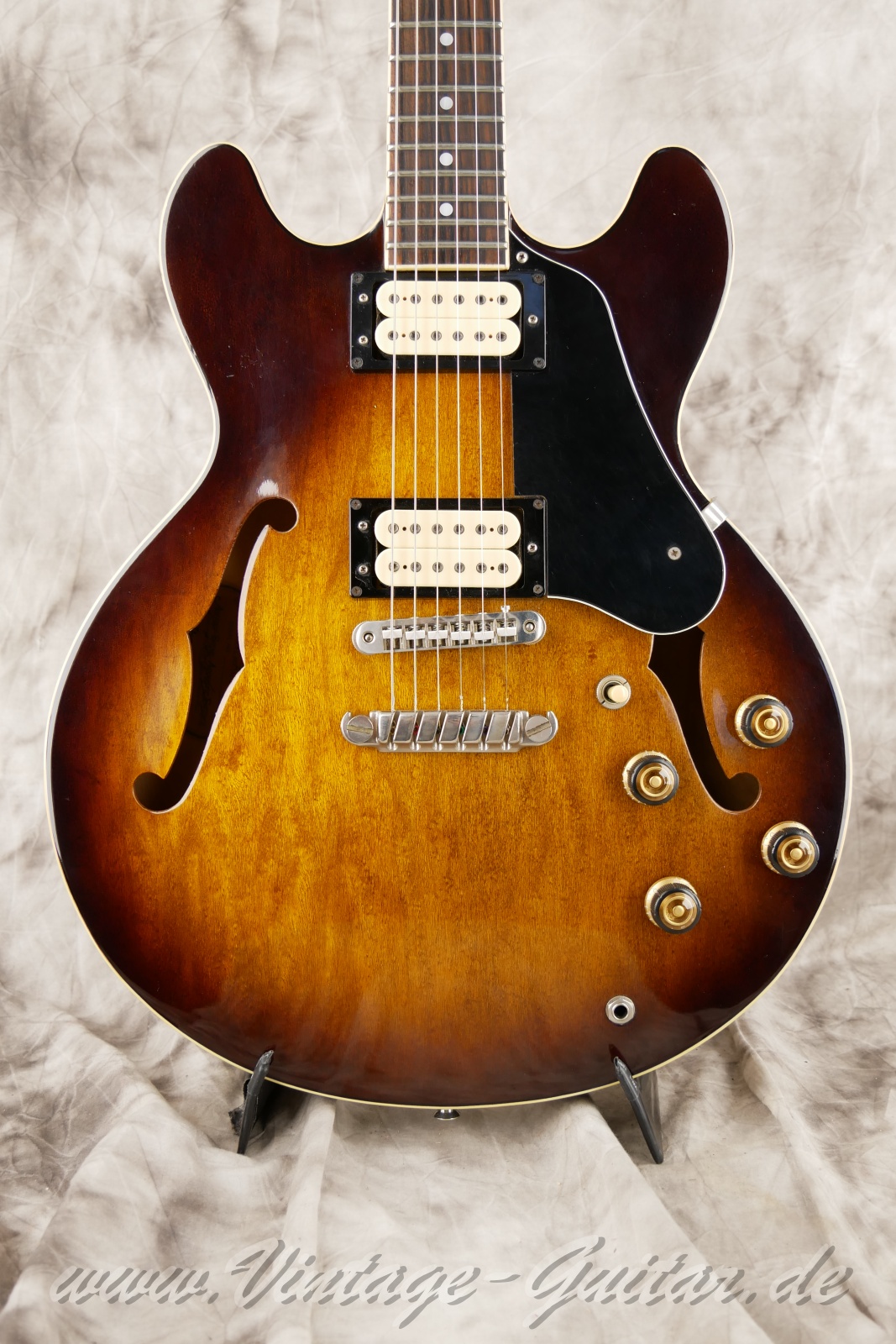 img/vintage/6195/Ibanez-AS-50-1981-Tobaco-Burst-07.jpg