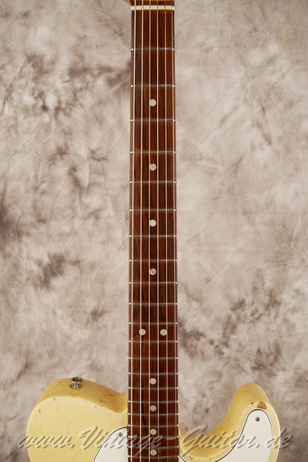 img/vintage/6242/Fender-Telecaster-1967-blonde-005.jpg