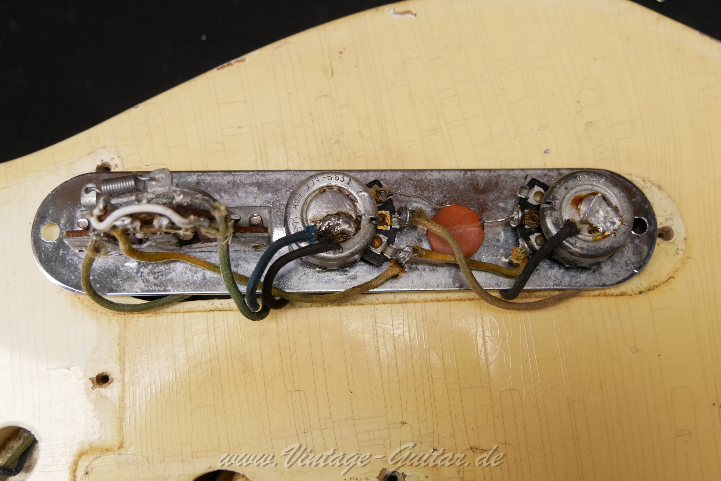 img/vintage/6242/Fender-Telecaster-1967-blonde-022.jpg