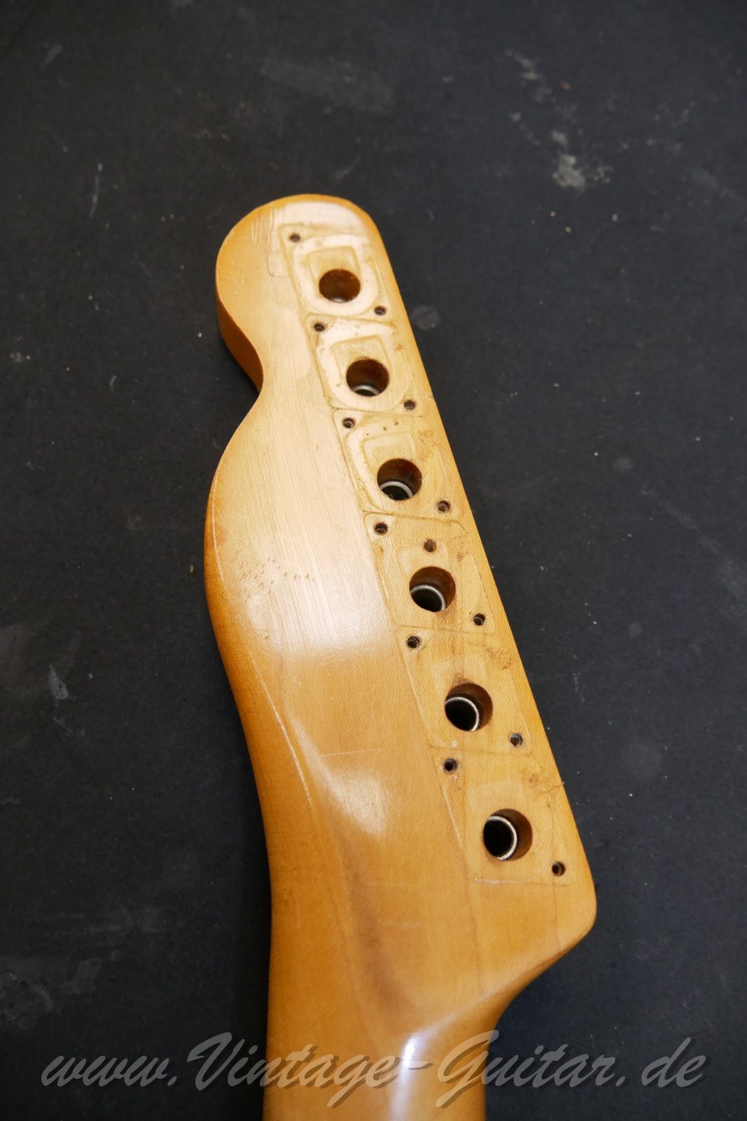 img/vintage/6242/Fender-Telecaster-1967-blonde-036.jpg