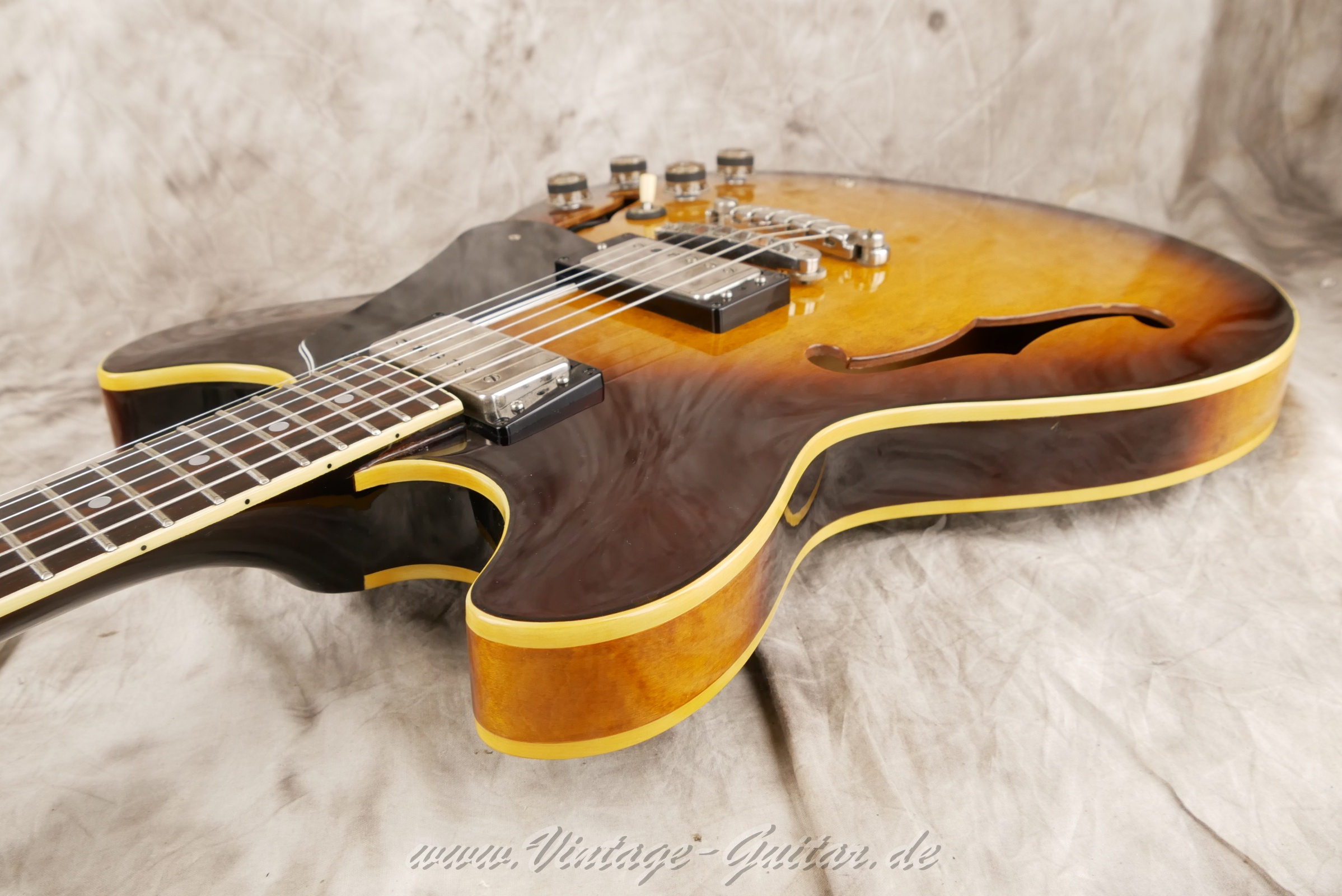 img/vintage/6253/Ibanez-AS-100-Super-70-Humbucker-made-in-japan-1980-antique-violin-sunburst-016.jpg