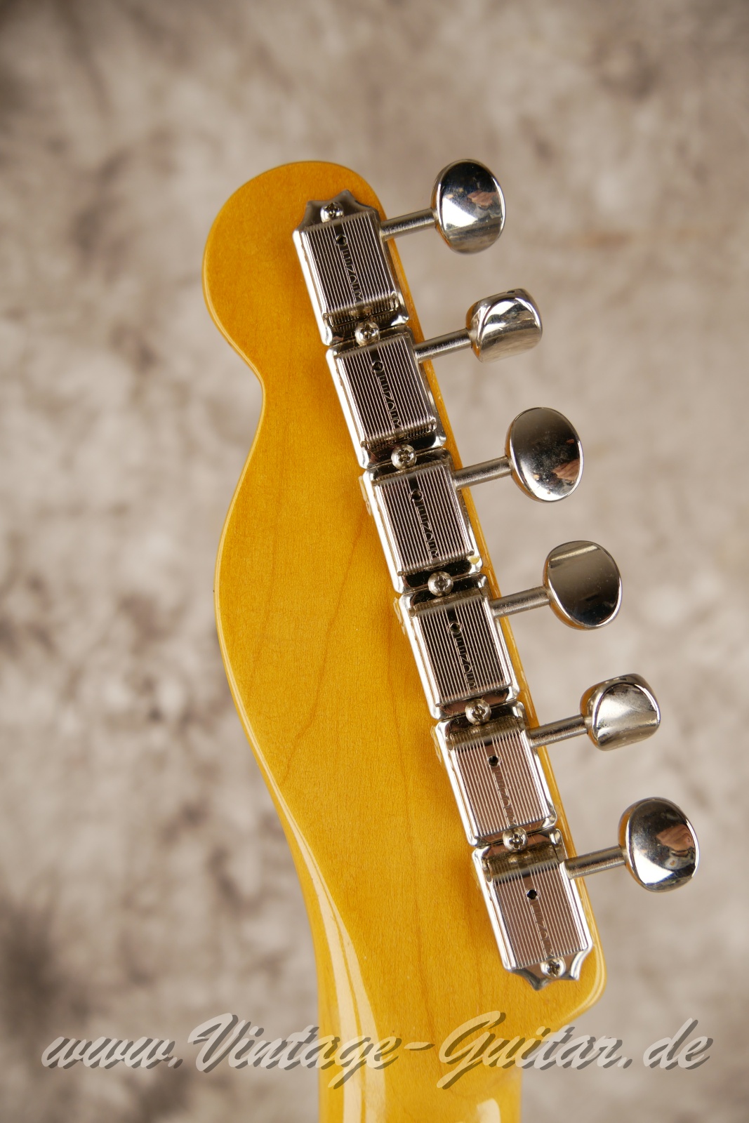 img/vintage/6255/Fender_Telecaster_american_vintage_II_seafoam_green_USA_2022-004.JPG