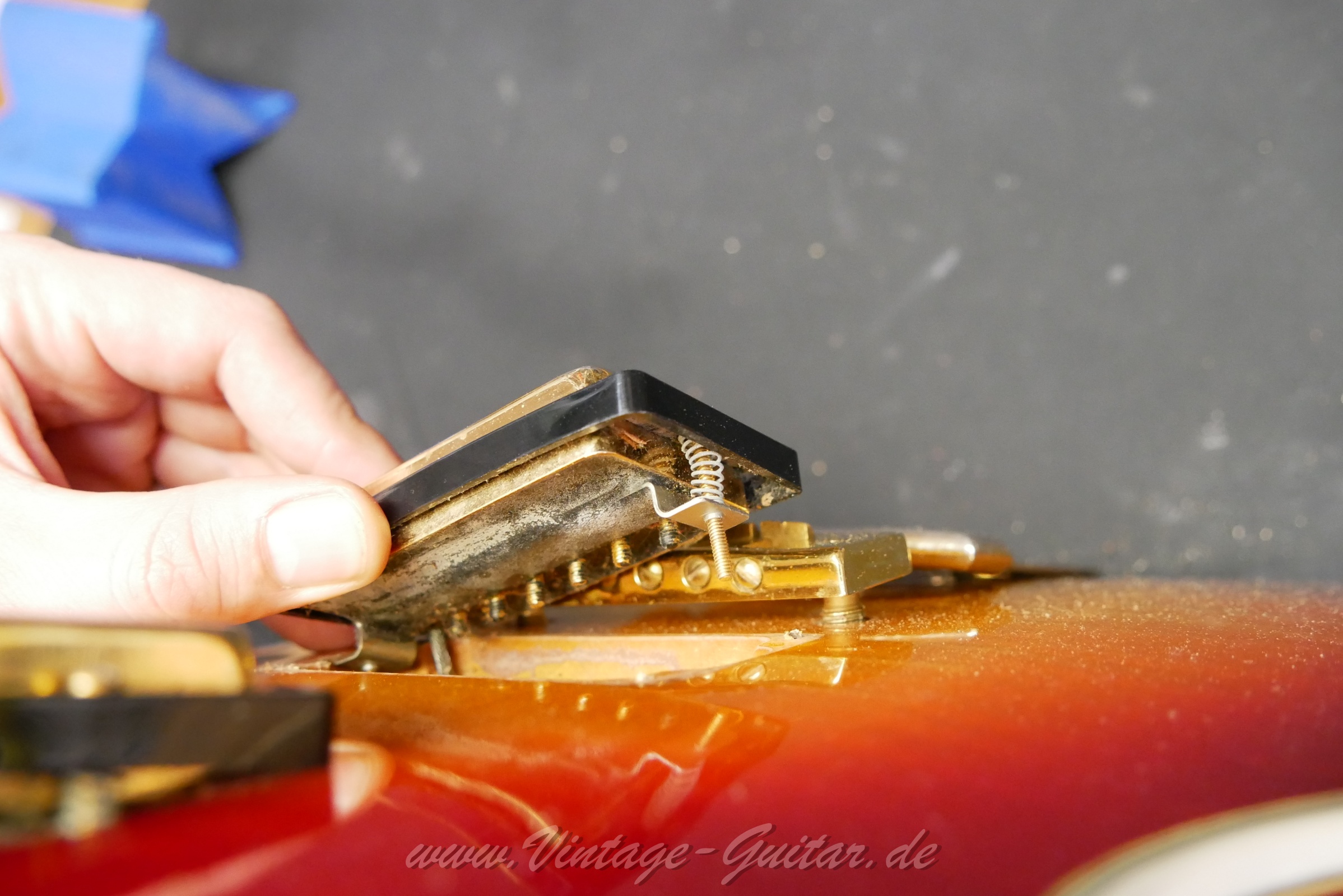 img/vintage/6265/gibson_l5s_custom_cherryburst_1974_USA-023.jpg