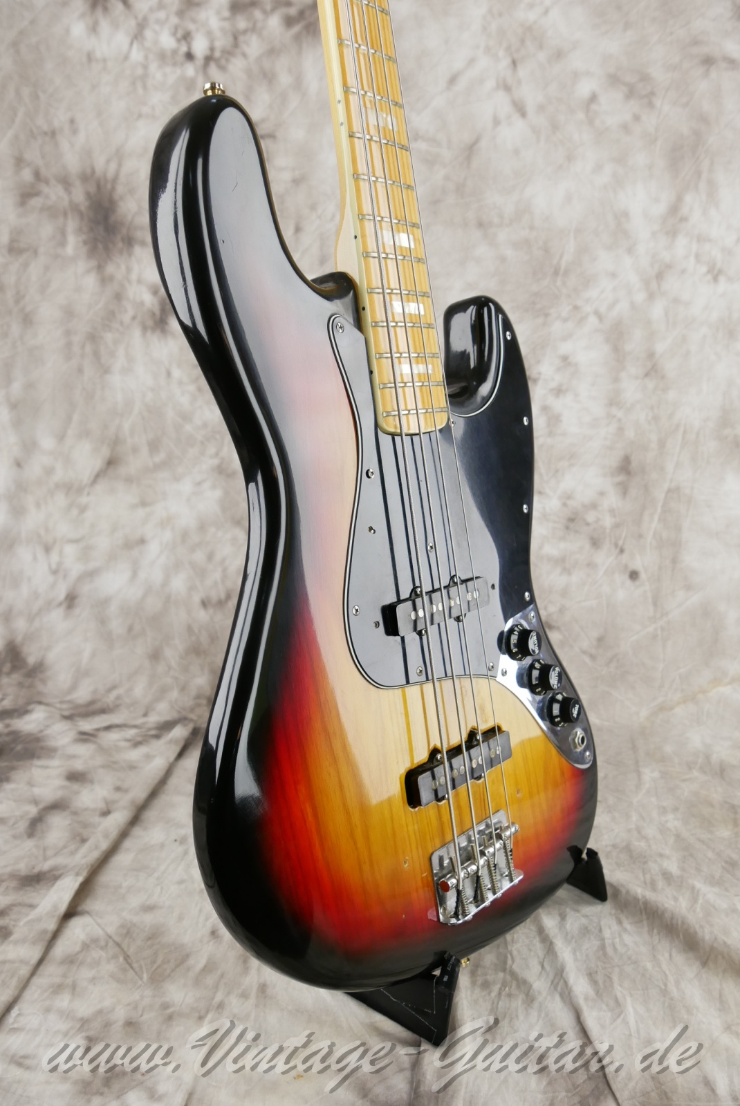 img/vintage/6292/fender_jazzbass_sunburst_1978_usa-09.jpg