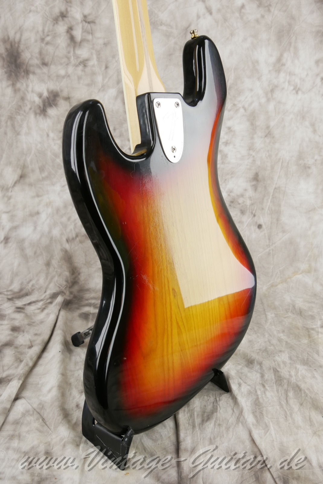 img/vintage/6292/fender_jazzbass_sunburst_1978_usa-11.jpg