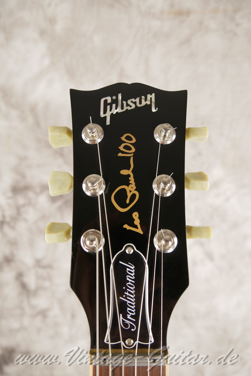 img/vintage/6324/gibson_les_paul_traditional_100_2015_oceanblue_usa-03.jpg