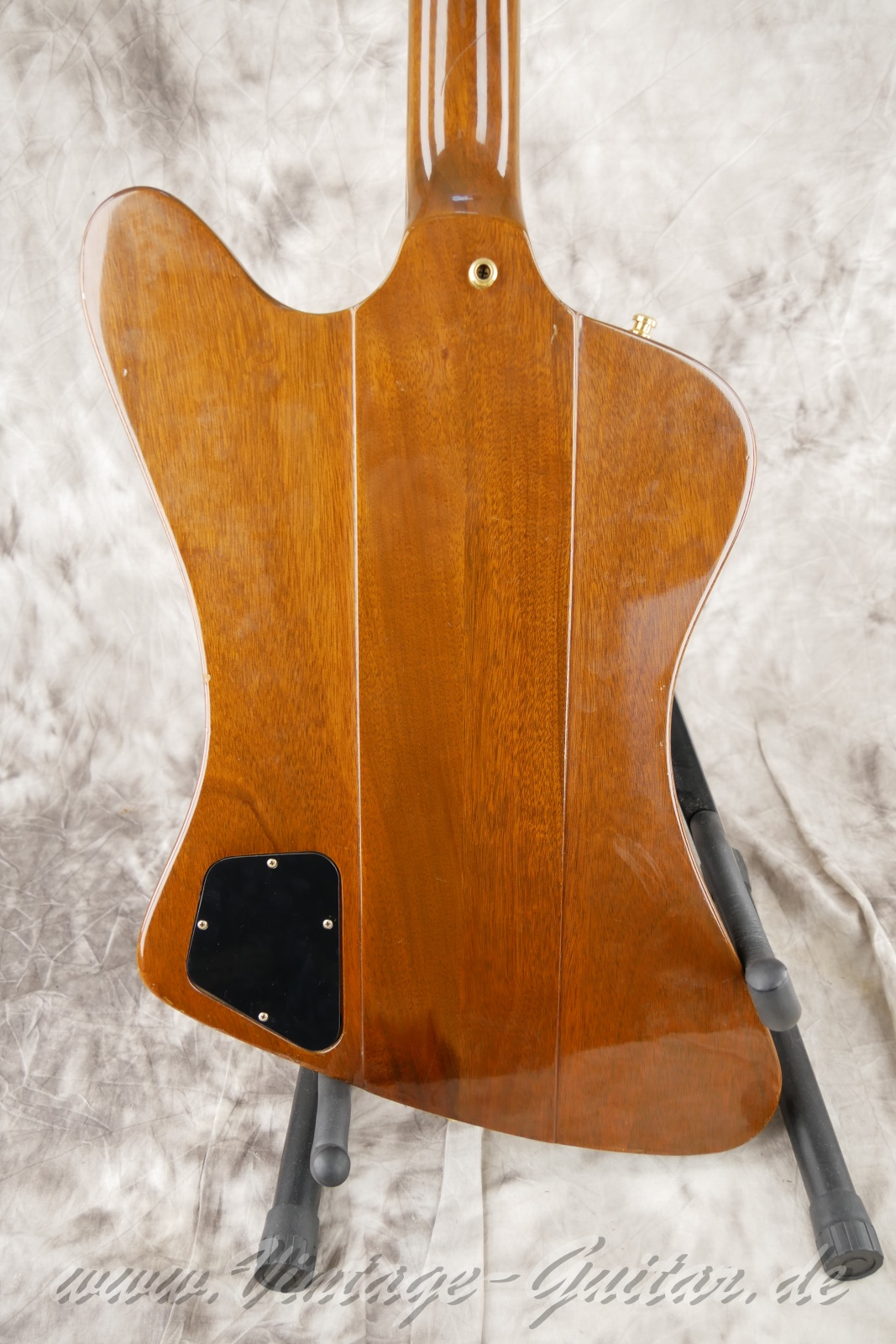 img/vintage/6326/Gibson_Firebird_1976_sunburst-04.jpg
