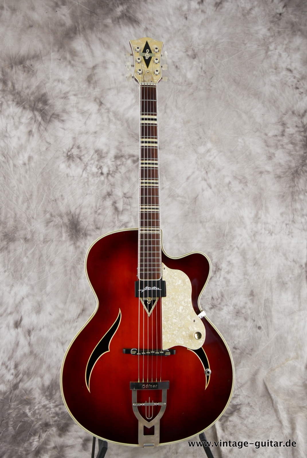 img/vintage/6335/Hofner_hoefner_464S_germany_archtop_red_redburst_gypsy_guitar_pickup_1960s_60s-001.JPG