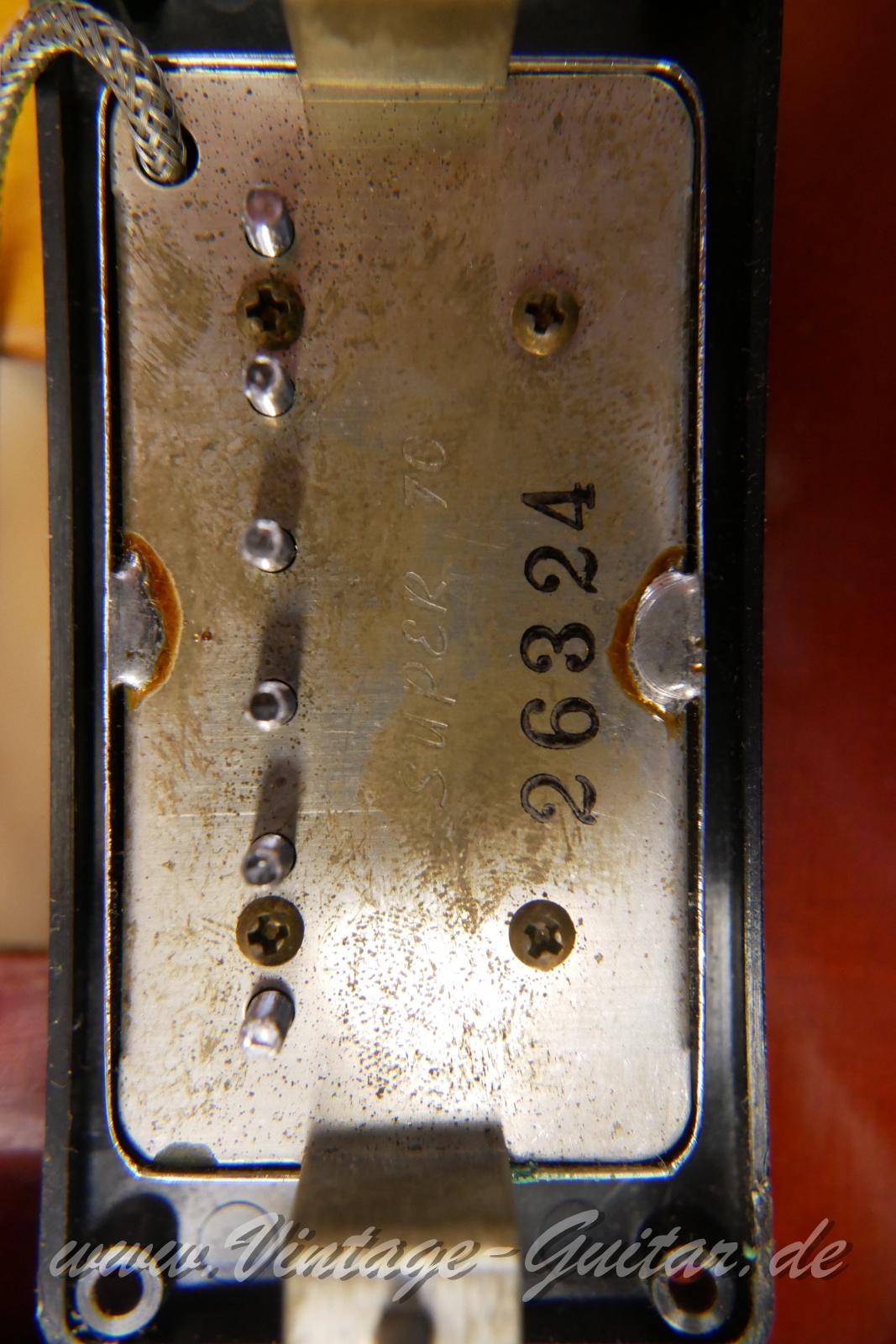 img/vintage/6354/Ibanez_2355_open_book_headstock_sunburst_1975-14.JPG