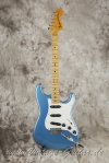 Musterbild Fender_Stratocaster_lake_placid_blue_refinished_USA_1974-001.JPG