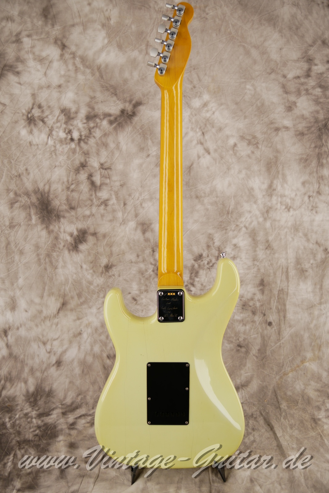 img/vintage/6385/Uli_Kurtinat_Strat_Style_Carl_Carlton_1990-002.JPG