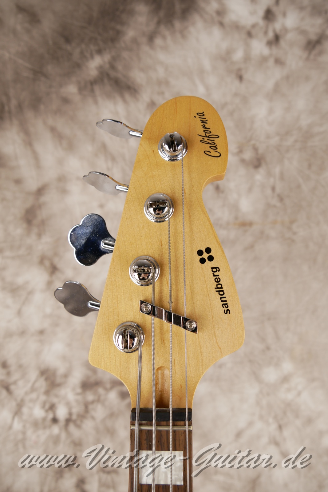img/vintage/6387/Sandberg_California_J-Bass_style_2000-003.JPG