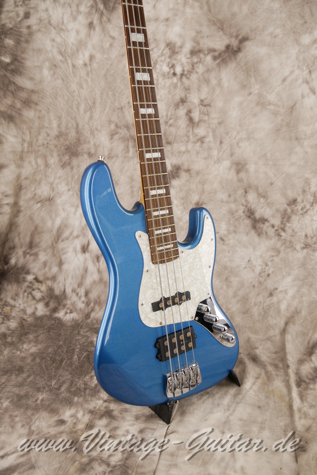 img/vintage/6387/Sandberg_California_J-Bass_style_2000-007.JPG